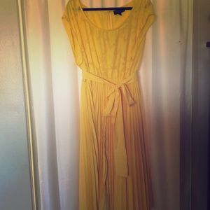 Beautiful yellow Lane Bryant dress size 18/20